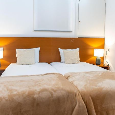 Guest House - Palacio Diana Evora Bagian luar foto