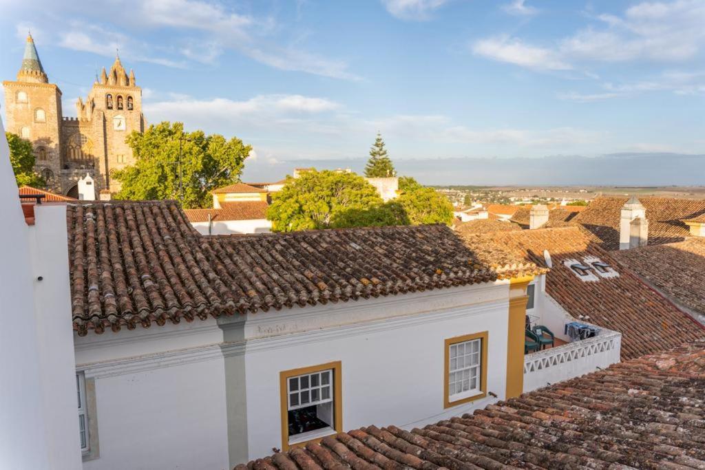 Guest House - Palacio Diana Evora Bagian luar foto